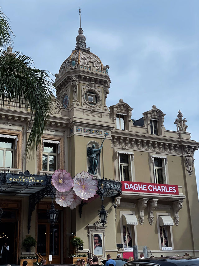 Monaco: luxury, racing, and seaside elegance in just 2 km² of stunning Mediterranean beauty