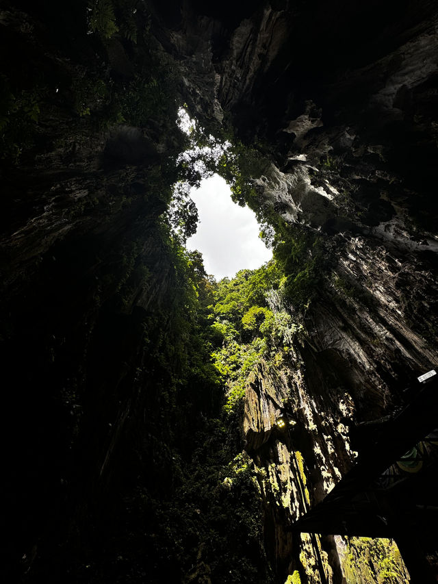 Batu Caves: a hidden (not so hidden now) gem in Kuala Lumpur 