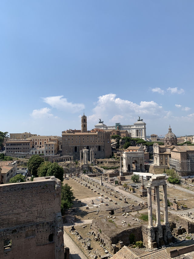 🏛️ Rome: Timeless Beauty & Ancient Wonders