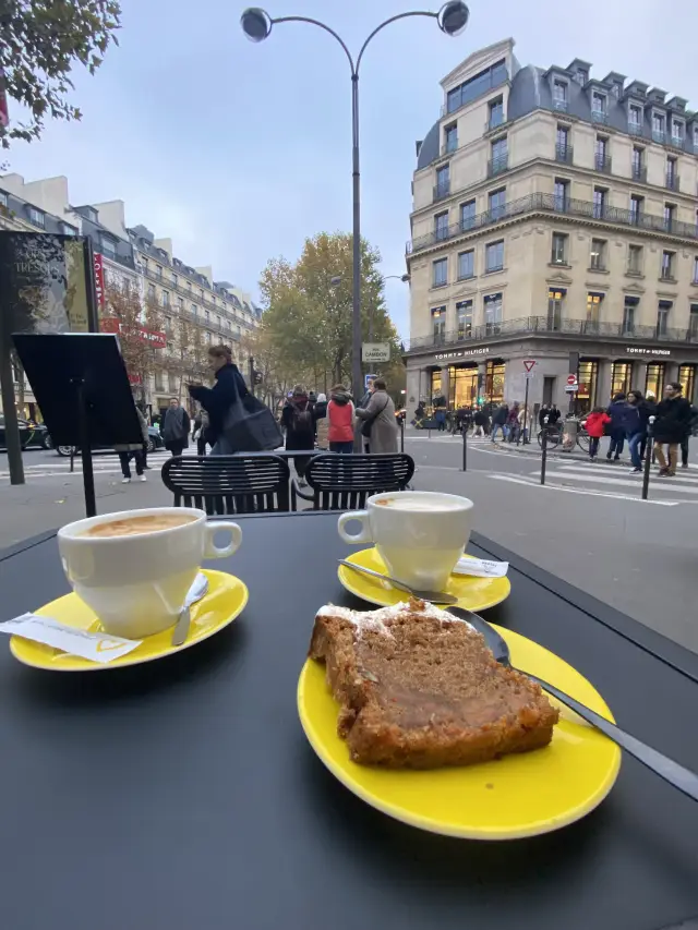 France Trip: Luxury Coffee Brunch in Paris!