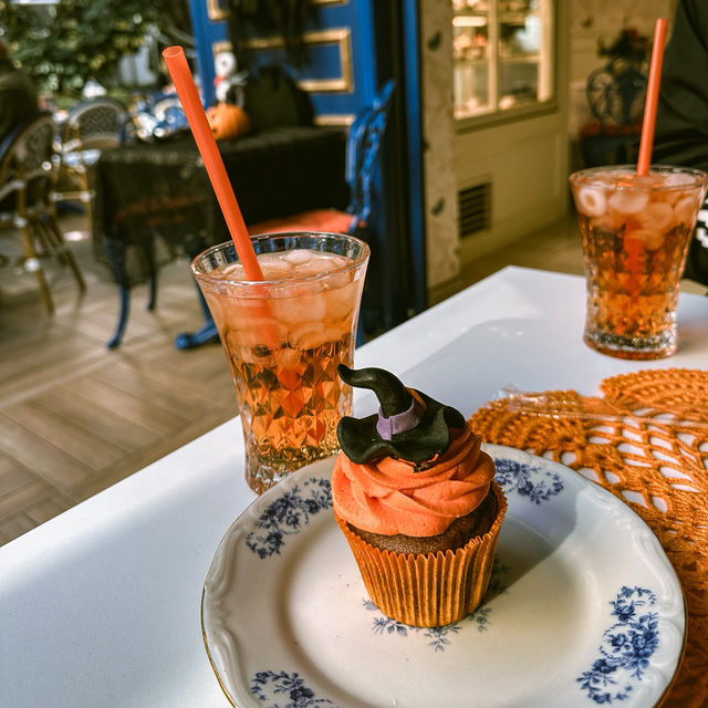 Hello Halloween Istanbul 🎃🕸️ Hello Halloween Istanbul 🎃🕸️