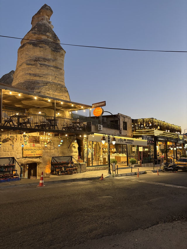 The Land of Fairy Chimneys: Göreme, Turkey 🇹🇷🎈