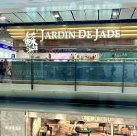 【香港国際空港】制限エリア内レストランが豊富で豪華すぎる！
