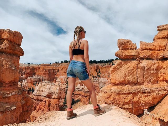 Bryce Canyon - A Wonderland of Colors and Wonders That Surprise the Imagination 🧡🌵🏜