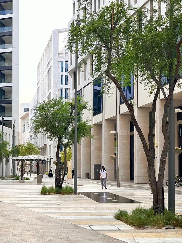 多哈柏悅~彷彿穿越到歐洲街頭的Anis餐廳下午茶和午餐非常棒 多哈柏悅~彷彿穿越到歐洲街頭的Anis餐廳下午茶和午餐非常棒