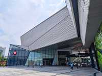 大寧區域的久光中心開業很久了,但是一直沒有機會到訪,這次終於可以來轉一轉,看看這個新靜安的網紅商場