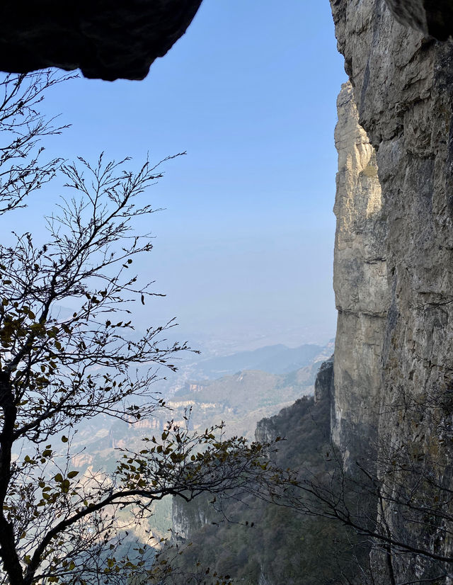 太行山之巔，金燈寺旁邊的南天門