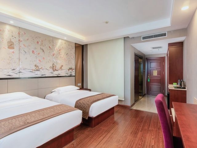 山東健康麗呈睿軒棧橋海景酒店，你值得擁有！親愛的小夥伴們