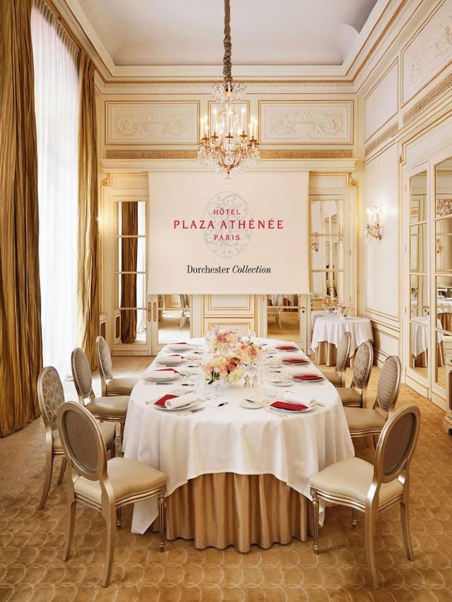 🗼 Parisian Chic & Charm: Hôtel Plaza Athénée 🌹