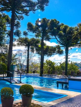🌟 Gramado Getaway: Wish Serrano's Stellar Stay! 🌟