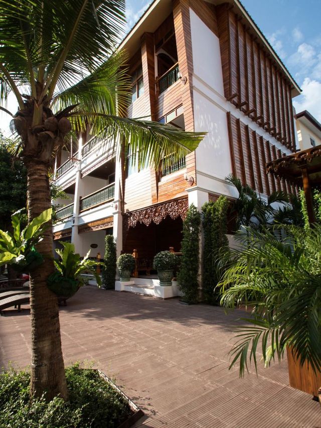 🌟 Chiang Mai's Cozy Retreat: Pingviman Hotel 🌟