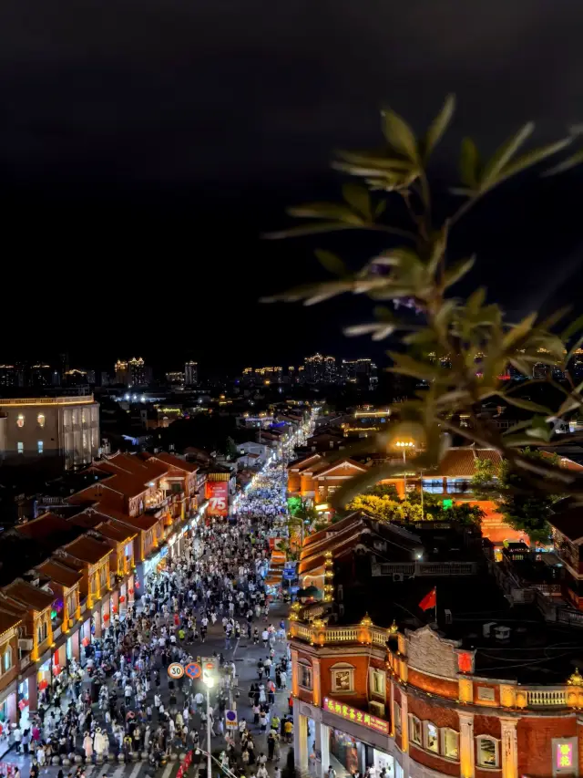 6-Day Quanzhou-Xiamen-Gulangyu Island Tour: A Detailed Guide to Exploring Three Destinations. 