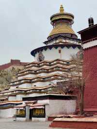 白居寺：藏傳佛教的多元藝術殿堂