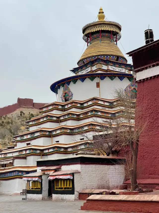 백거사: 티베트 불교의 다양한 예술 전당