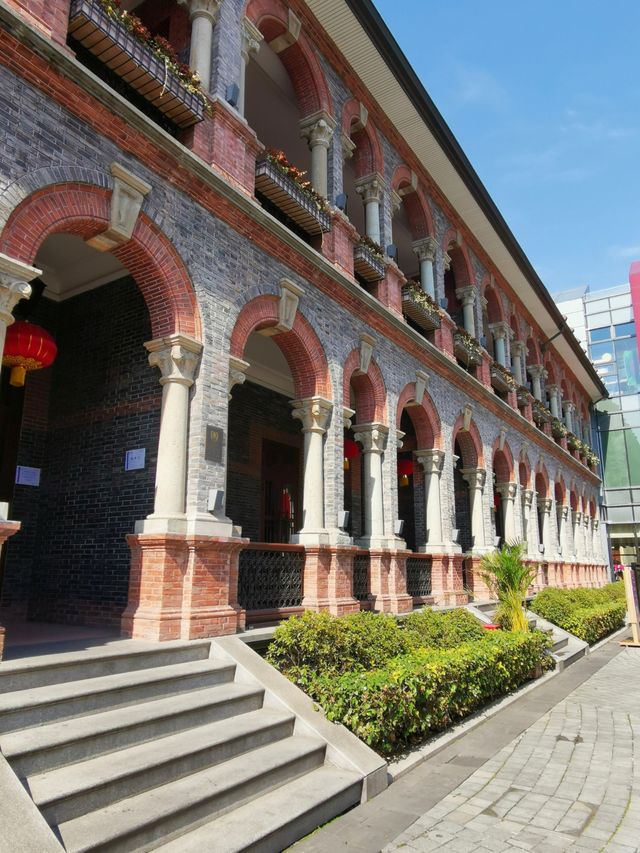 承載著不同的故事的建築~~思南公館