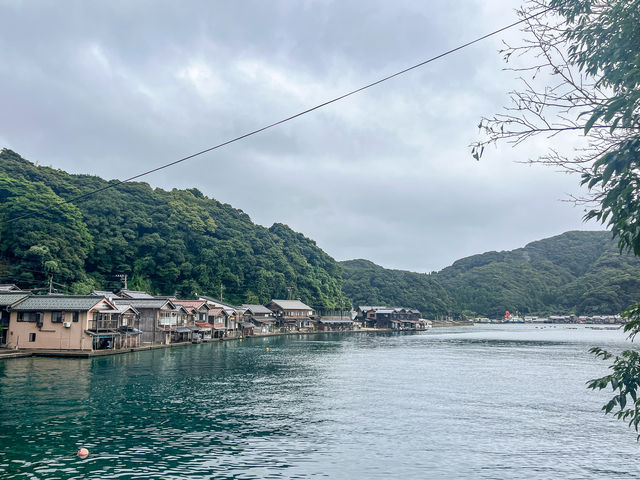這個海邊小城也太美了吧！千萬別錯過呀！
