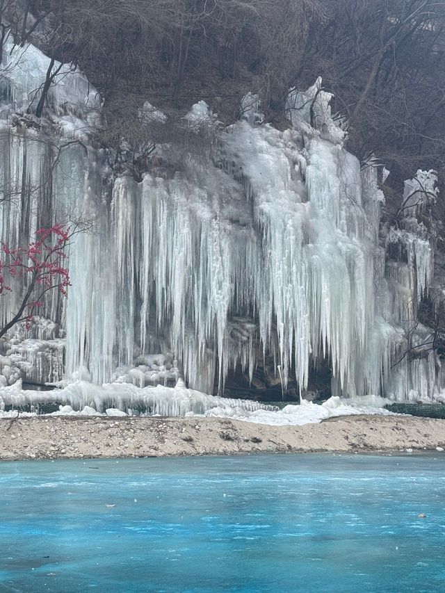 西安少華山公園森林｜西安周邊遇見最美藍色冰湖冰瀑