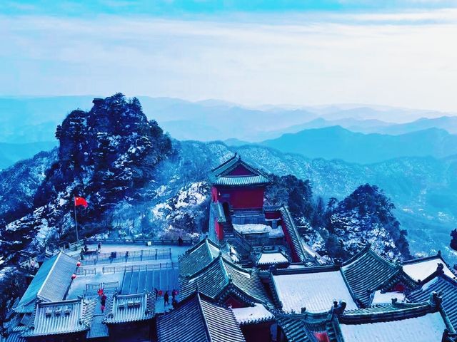 問道武當山，一日歸仙途