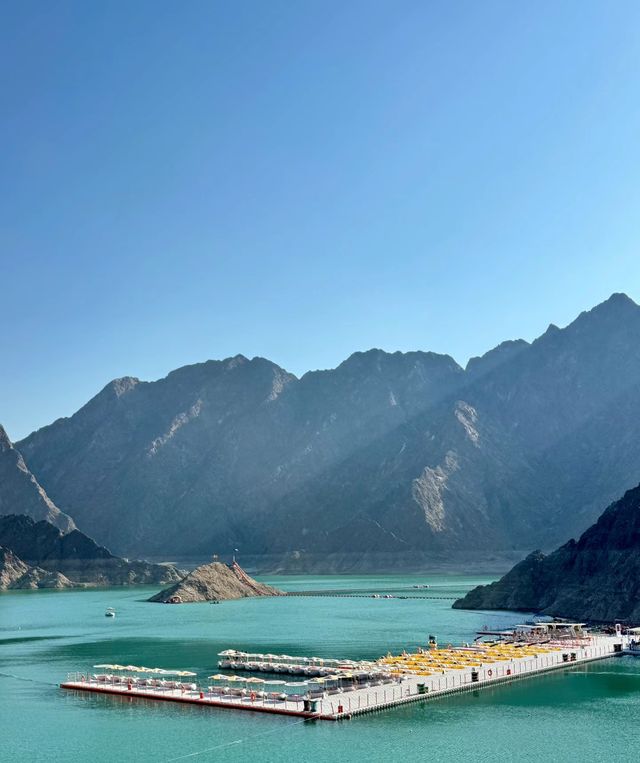 在阿聯酋Hatta Dam，邂逅一場水上浪漫！