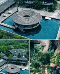 在安吉入住山野深處的東南亞風情茅草屋