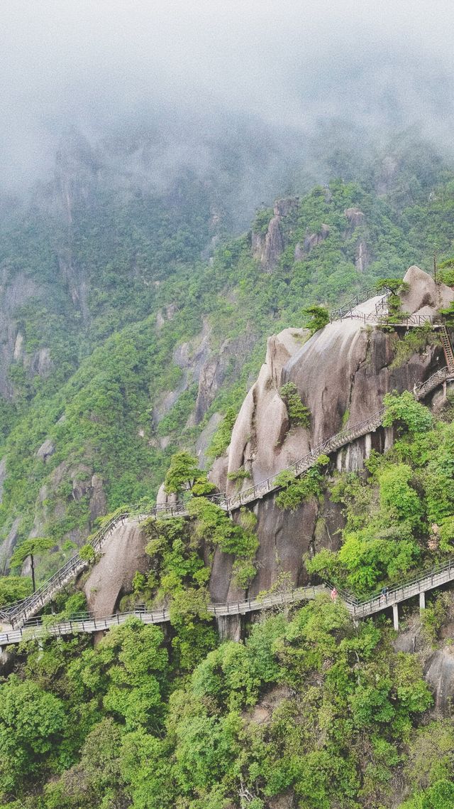 三清山：國家地理盛讚嘅寶藏仙山
