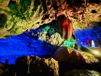 Discover Qiliang cave FengHuang Hunan