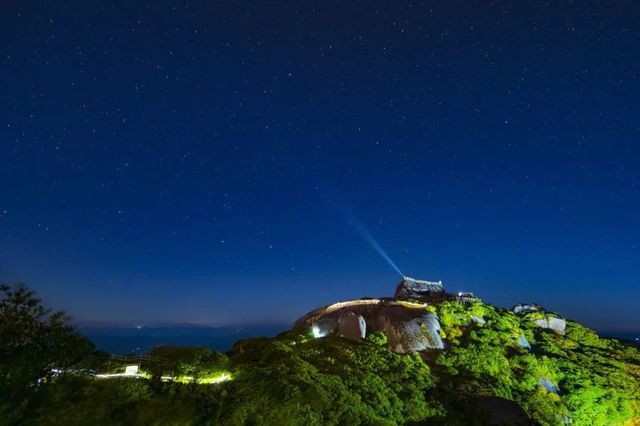 貓兒山觀星季，7-8月兩大流星雨盛宴等你來賞