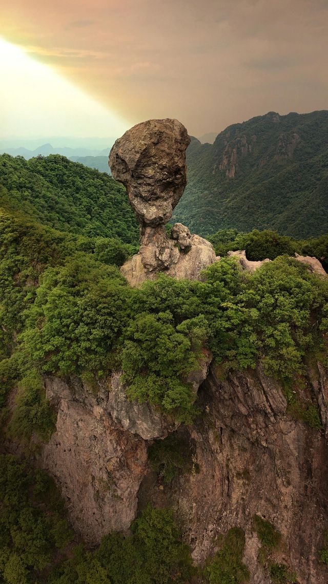 杭州懸崖上的仙俠世界 小眾寶藏樂園