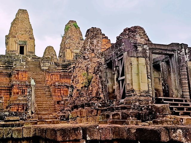 Ancient Charm of Lolei Temple: Magnificent Architecture