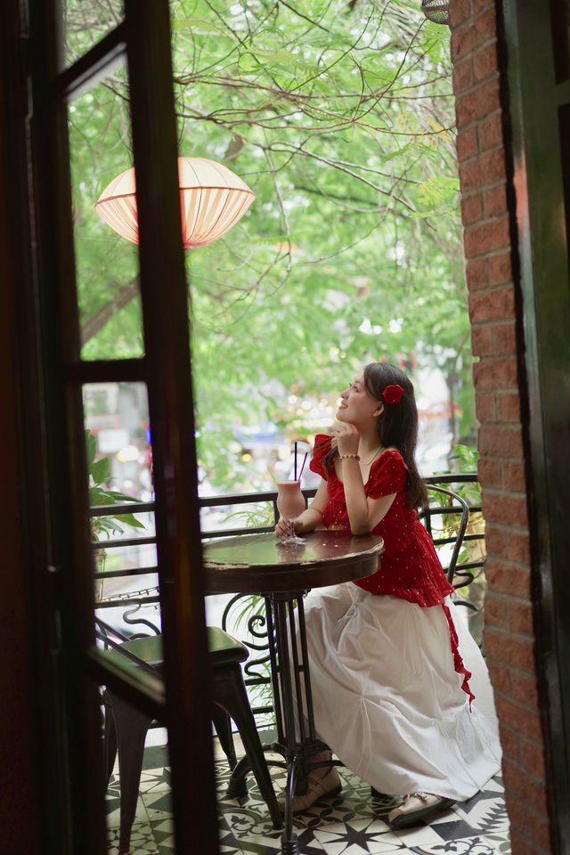 河內週末citywalk!咖啡店太美了! 河內週末citywalk!咖啡店太美了!