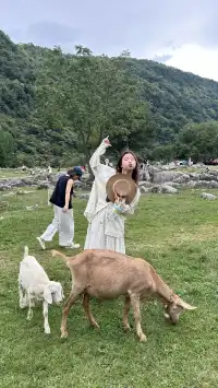 漢中| 情人谷獅子溝牛奶湖藏在山水中的浪漫
