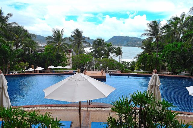 普吉·諾富特|在山頂享受美景