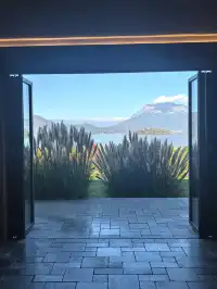 這扇窗景滿足了我對瀘沽湖的一切想像