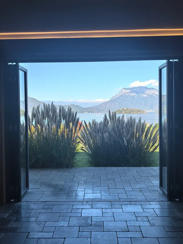 這扇窗景滿足了我對瀘沽湖的一切想像