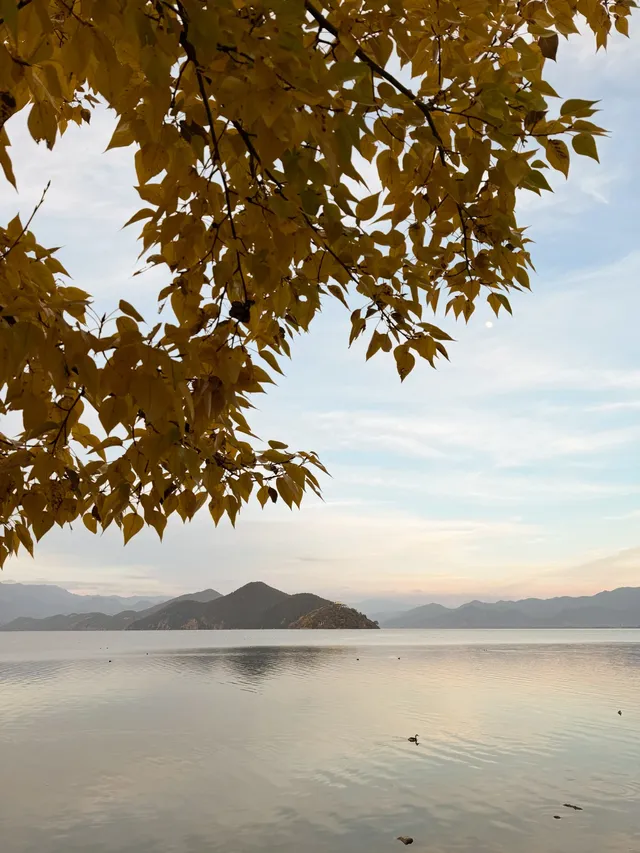 我在瀘沽湖收集了一整個日落劇場的浪漫