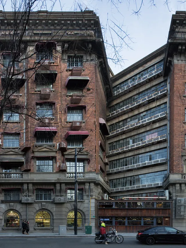 武康大樓-正面和背面 武康大樓-正面和背面