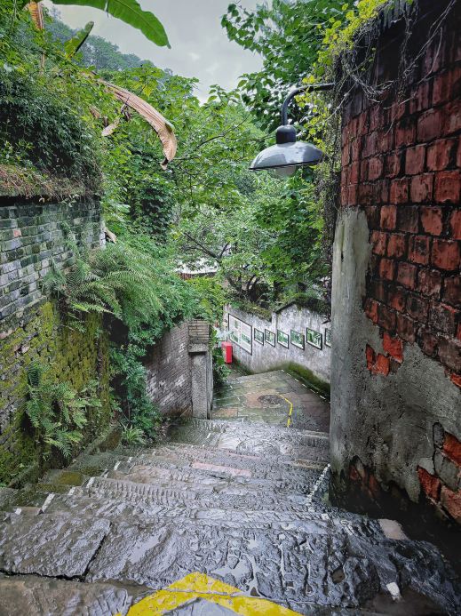 Must-Visit Check-in Spot: Xiahaoli Old Street | Trip.com Chongqing