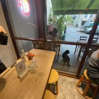 Kings Cart: Where Coffee and Cuisine Reigns