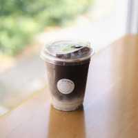 ร้านกาแฟสไตล์มินิมอล : 𝚊𝚏𝚝𝚎𝚛𝚐𝚕𝚘𝚠 