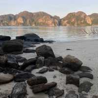 Long Beach Phi Phi Island 