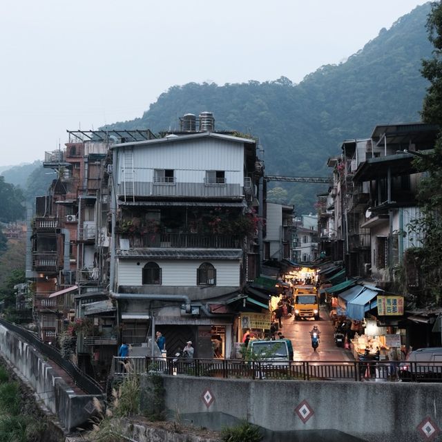 台北烏來｜烏來老街