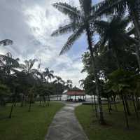 原來國家博物館與湖濱公園的出入口只有3分鐘步距