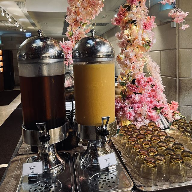 《食在尖沙咀💓復活節生日buffet🎂》
