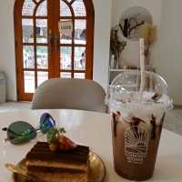 คาเฟ่เปิดใหม่ ฟิวเกาหลี ติดหาดราไวย์