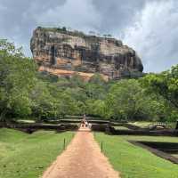 神秘の岩  世界遺産🌍スリランカ🇱🇰シーギリヤ