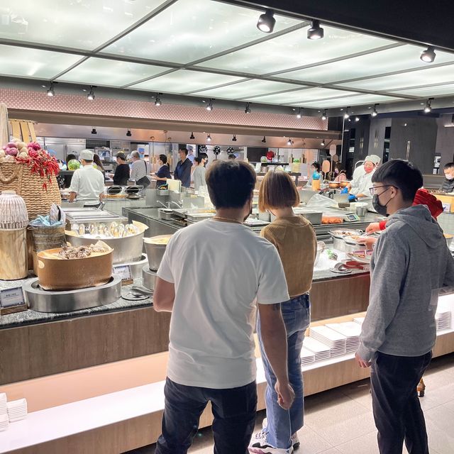 百貨公司內的超高檔自助餐