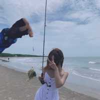 หาดทรายเม็ดแรก หาดแรกพบเมื่อออกสู่พื้นที่อ่าวไทย🌊
