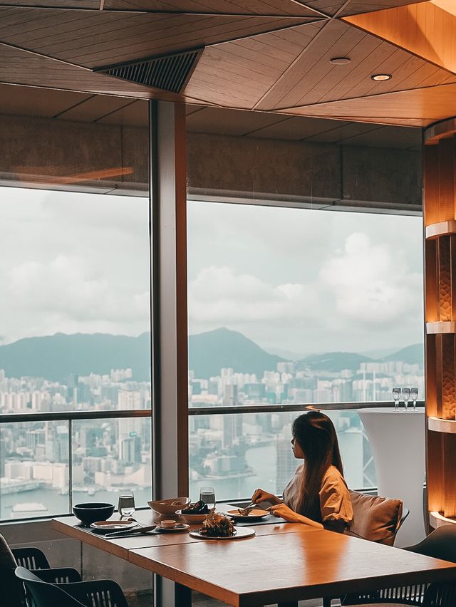 香港最美夜景餐廳 - 山頂精緻扒房