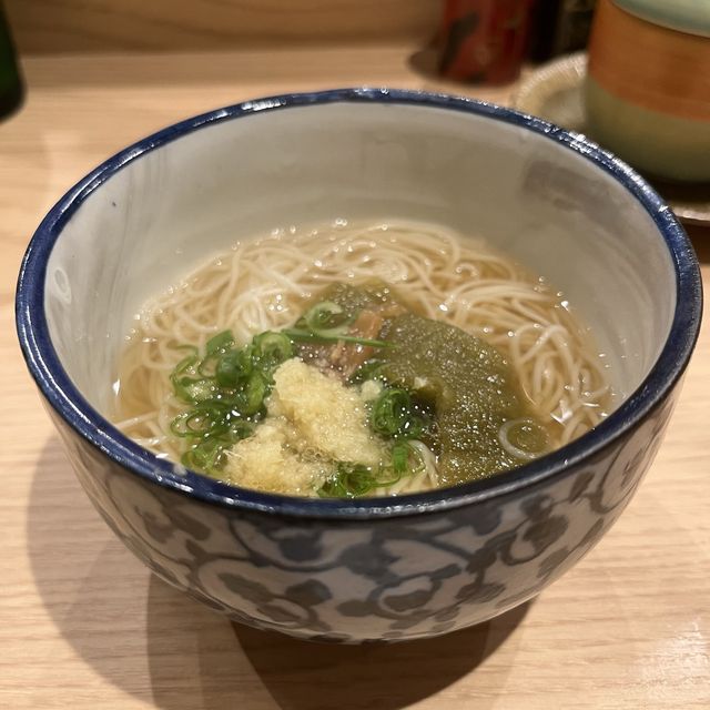 【大阪・堺東】気に入った料理がお代わりできる「炭火とワインと純米酒 King Momo」