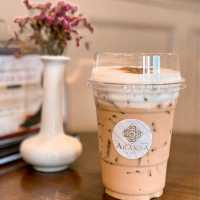 อารักษา คาเฟ่ ร้านกาแฟ ในวัดเจดีย์หลวง